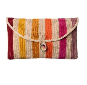 Pochette au crochet avec fermeture à bouton, sac enveloppe rayé style bohème pour usage quotidien - Product Image 1