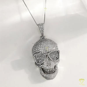 Pendentif crâne en moissanite de qualité supérieure en argent sterling 925, collier de bijoux tendance pour homme et femme - Product Image 2