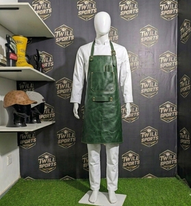 Delantal de cuero PU verde con bolsillo, estilo clásico y duradero para cocinar, uso diario, con logotipo personalizado - Product Image 3