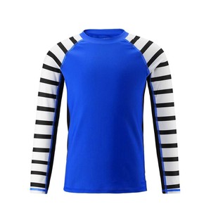 Vente en gros de t-shirts de compression personnalisés pour hommes, femmes et enfants, rashguards BJJ respirants, t-shirts UPF50+ à manches courtes - Product Image 5