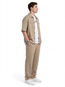 Conjunto Deportivo Casual de Verano 2 en 1 para Hombre, Camisa Ligera de Manga Corta a Rayas Beige de Algodón y Pantalones Largos - Product Image 2