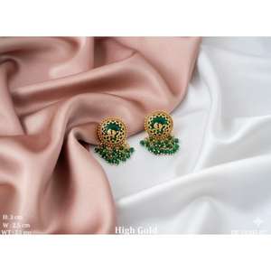 Boucles d'oreilles Kundan Chandbali spéciales Mehendi avec des gouttes de perles, bijoux de mariée traditionnels pour les mariages et les occasions festives - Product Image 2