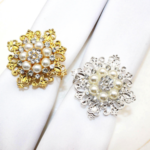 <b>Silver</b> Metal Pearl <b>Napkin</b> Ring Flash I Rhinestone Metal <b>Napkin</b> Holder Nordic Style Mother-of-pearl Wedding Party Table Decor - Product Image 2
