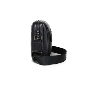 Sac bandoulière en cuir noir pour homme avec poche zippée, sac messager décontracté pour voyage, vente en gros - Product Image 5