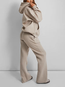 Conjunto Deportivo Unisex de Poliéster al por Mayor: Chándal Cortavientos con Diseño Liso y Lavado Ácido, Camisetas y Pantalones para Entrenamiento - Product Image 2