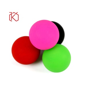 Balles de hockey sur gazon de couleur et de logo personnalisés pour balle de hockey de rue ou de sol - Product Image 1