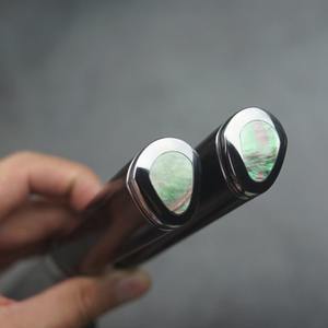 Couteau de chef en acier damas forgé à la main avec manche en bois de Pakka, lame tranchante pour une utilisation quotidienne en cuisine, respectueux de l'environnement - Product Image 5