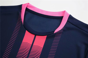 เสื้อฟุตบอลโพลีเอสเตอร์ยุโรปสำหรับผู้ใหญ่แบบ unisex ขายดี ชุดยูนิฟอร์มฟุตบอลโพลีเอสเตอร์ปักลายตามสั่งสำหรับการพิมพ์ - Product Image 2