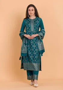 Vêtements ethniques indiens en gros Safaa DILKASH, robe d'hiver pour femmes, tissu non cousu, salwar kameez et dupatta - Product Image 3