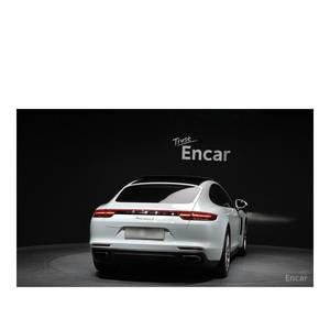Para Porsche Panamera 3.0 AWD con Cámara Trasera, Asientos de Cuero, Modelo Noviembre 2020, 176,653 km - Product Image 4
