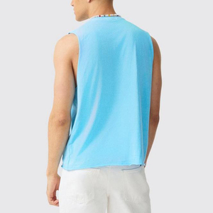 เสื้อกล้ามออกกำลังกายผู้ชาย ดีไซน์ใหม่ ราคาขายดีที่สุด MOQ ต่ำ พร้อมโลโก้สั่งทำได้ - Product Image 2
