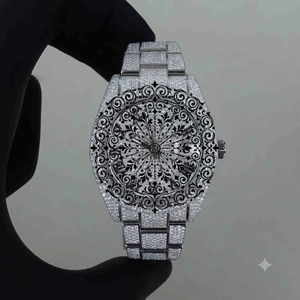 AMBER JEWELS นาฬิกาควอทซ์ผู้ชายสุดหรู หน้าปัดอะนาล็อกประดับเพชรทอง คริสตัลแซฟไฟร์ ตัวล็อคแบบพับได้ 46 มม. 3BAR กันน้ำ - Product Image 2