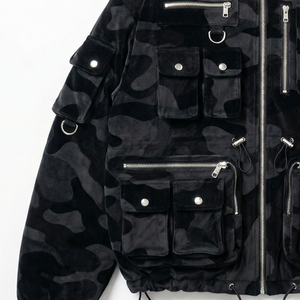 เสื้อแจ็คเก็ตผู้ชายลายพรางสไตล์ทหาร แบรนด์ MALUZA INDUSTRIES  มีกระเป๋าหลายช่อง เหมาะสำหรับใส่เดินเล่นในเมือง หรือกิจกรรมกลางแจ้ง - Product Image 2