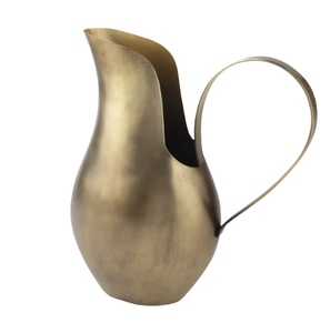 Jarra Grande Hecha a Mano con Asa Metálica y Acabado Plateado, Jarra de Metal para Bar, Vino, Jugo, Agua - Product Image 2