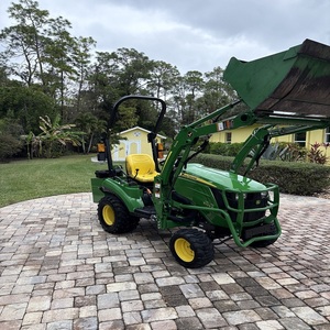 Tractor Agrícola Compacto John Deere 1023E de Alto Rendimiento y Precio Accesible, Maquinaria para Jardín, Disponible en Stock para Envío Inmediato - Product Image 4