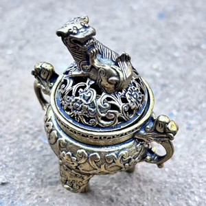Stylish Indian Metal Bakhoor Burner Incense <b>Holder</b> for Arabic Oud Fragrance Religious Use - Product Image 6
