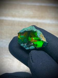 Opale naturelle brute, couleur noire, pierre précieuse en vrac, 13,80 mm, forme irrégulière, pour la fabrication de bijoux - Product Image 5