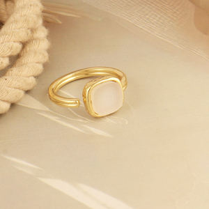 แหวนคริสตัลน้ำตาลขาวทันสมัย ชุบทอง 18k ด้านหน้าเปิด วงบาง ประกายระยิบระยับ พลอยธรรมชาติ เครื่องประดับขายส่ง - Product Image 4