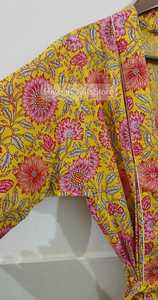 Bata floral estampada para mujer, manga larga, de poliéster suave no tejido, estilo kimono, con cierre de cordón, informal, para primavera y verano - Product Image 2