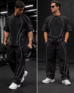 Fabricante de Conjuntos Deportivos Personalizados al por Mayor, Ropa Deportiva OEM ODM para Hombre y Mujer, Ropa de Entrenamiento y Jogging - Product Image 1