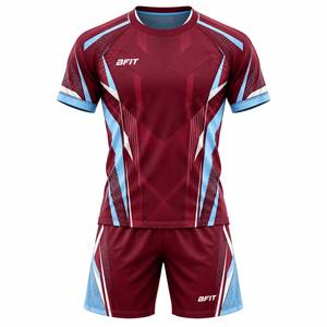 Ensemble d'uniformes de football pour hommes, maillot et short de football par sublimation, respirant, imperméable, 100% polyester, kit sportif d'équipe - Product Image 1