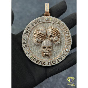 Colgante de Calavera Triple con Diamantes Cultivados en Laboratorio en Plata de Ley 925, Joyería de Lujo Unisex - Product Image 5