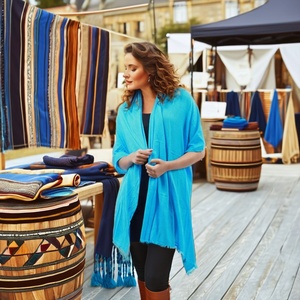 ผ้าพันคอแคชเมียร์เนื้อนุ่มสไตล์ฤดูหนาวสำหรับผู้หญิงผ้าคลุมไหล่แคชเมียร์ถักลายเรขาคณิตแบบดั้งเดิมความยาวปานกลาง - Product Image 1