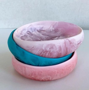 Tazón de Servir Clásico Azul Cielo, Hecho a Mano en Resina con Efecto Mármol Pulido, Duradero, Tazón de Frutas de Lujo para Camping, Decoración del Hogar, Centro de Mesa - Product Image 5