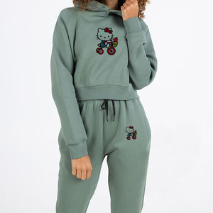 ชุดวอร์มครอปท็อปพิมพ์ลายตามสั่งสำหรับผู้หญิง ดีไซน์มืออาชีพ ขายดี แฟชั่นผ้าฟลีซสำหรับฤดูหนาว ราคาสุดคุ้ม - Product Image 2