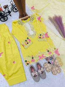 ชุดเด็กผู้หญิงสีขาวปักลาย ซัลวาร์ คามีซ ผ้าฝ้ายทรงปกติ ความยาวระดับเข่า สำหรับงานแต่งงาน งานปาร์ตี้ สไตล์อินเดีย ปากีสถาน - Product Image 5
