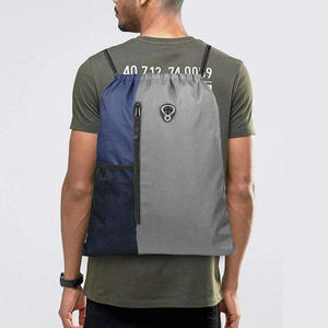 Mochila con Cordón Ajustable TITAN TREAD WEAR Modelo TTW-SB-00012 en Gris y Azul Marino con Bolsillo con Cremallera y Panel Lateral de Malla - Product Image 4