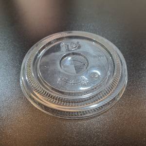 ฝาพลาสติก PET ใสแบบใช้แล้วทิ้ง ขนาด 90/95/98 มม. สำหรับบรรจุภัณฑ์เครื่องดื่ม  รับทำโลโก้ ปลอดสาร BPA ขายดี ปี 2026  แบบโดมและแบบแบน - Product Image 2