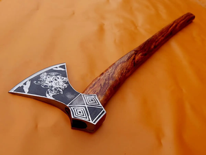 Tête de marteau en acier à haute teneur en carbone de qualité supérieure avec manche en bois de rose et revêtement en cuir et poignée - Product Image 2