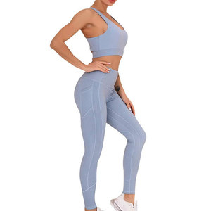 Conjunto de Yoga para Mujer, Ligero, de Color Sólido, Último Estilo, MOQ Bajo, Venta Directa de Fábrica, Conjunto de Yoga de Alta Calidad - Product Image 1