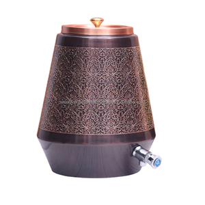 ถังเก็บน้ำทองแดงโบราณถังเก็บน้ำดีไซน์ใหม่ล่าสุดพร้อมอายุรเวท - Product Image 5