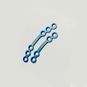 Plaques osseuses maxillo-faciales en titane bleu, instruments chirurgicaux, qualité hospitalière - Product Image 3
