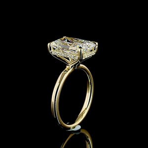 Bague de fiançailles de luxe en or jaune 14 carats massif avec diamant de laboratoire radiant certifié IGI de 5 carats, bague solitaire pour anniversaire, alliance de mariage - Product Image 4