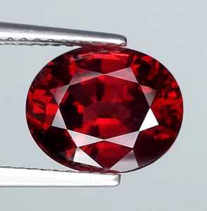 Pierre précieuse naturelle de grenat almandine de forme ovale, grenat rouge foncé, pierre facettée pour la fabrication de bijoux, fournisseur en gros - Product Image 6