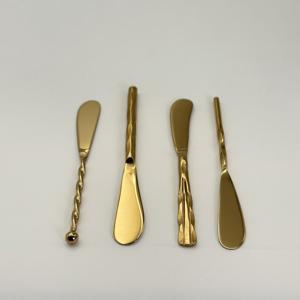 Produits très demandés : Ensemble de 4 couteaux à beurre et à fromage en acier inoxydable avec 4 poignées différentes, finition dorée, pour la maison - Product Image 2