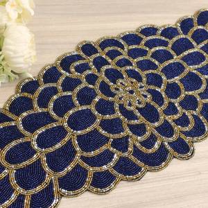 Set de table artisanal en tissu à fleurs bleues perlées, design chinois traditionnel, napperons décoratifs et sous-plats - Product Image 3