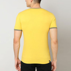 T-shirt en coton jaune pour homme, coupe ajustée, avec bordure contrastée, col rond, manches courtes, vêtements décontractés, t-shirt pour homme - Product Image 3