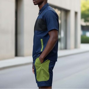 Conjunto Deportivo de Chaqueta Cortavientos de Manga Corta para Hombre en Azul Marino y Verde con Bloques de Color y Logotipo Frontal con Impresión por Transferencia Térmica para Verano - Product Image 6