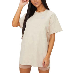 Camisetas Casuales con Cuello Redondo, Logotipo Personalizado, Corte Holgado, Estilo Urbano, Spandex/Algodón, Manga Corta, Impresión Digital, Camiseta de Moda para Mujer - Product Image 1