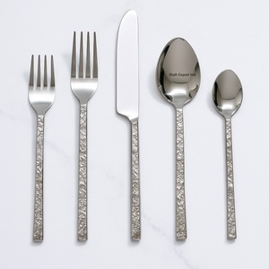 Ensemble de couverts vintage en acier inoxydable 5 pièces avec finition polie miroir pour vaisselle de mariage - Product Image 3