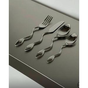 ชุดช้อนส้อมสเตนเลสสตีล 305 ขัดเงาแบบกระจก 5 ชิ้น คุณภาพสูง สำหรับร้านอาหาร โรงแรม พร้อมจำหน่ายขั้นต่ำน้อย - Product Image 3