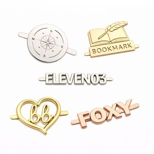 Étiquettes personnalisées en métal gravé avec logo pour vêtements et sacs - Product Image 3