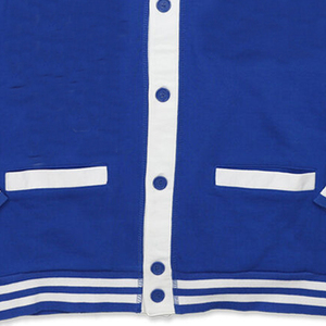 Derniers logos brodés sur des pulls à col en V de haute qualité pour les logos de sororités/fraternités/écoles/collèges/universités sur des cardigans - Product Image 3