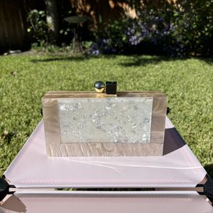 Pochette de soirée en résine faite à la main de luxe pour femmes, décorations élégantes pour mariage - Product Image 6