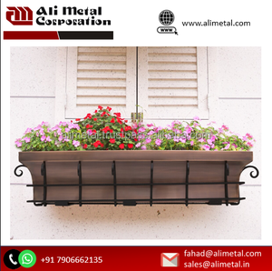 Jardinière en métal galvanisé Urban Oasis pour jardin de ferme Décoration extérieure intérieure et entièrement personnalisée - Product Image 5