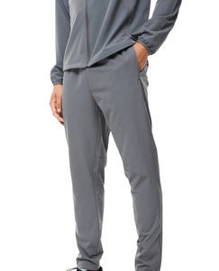 Ensemble de survêtement coupe-vent deux pièces imperméable à taille haute avec fermeture éclair en polyester, personnalisé OEM pour hommes - Product Image 5